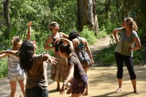 ecuador-yoga-school-dance